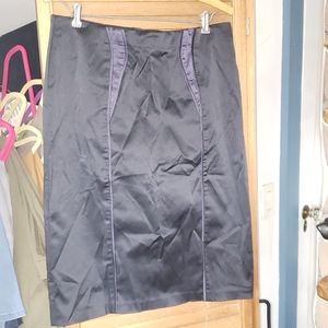 Simply chloe dao  satin skirt with purple Med